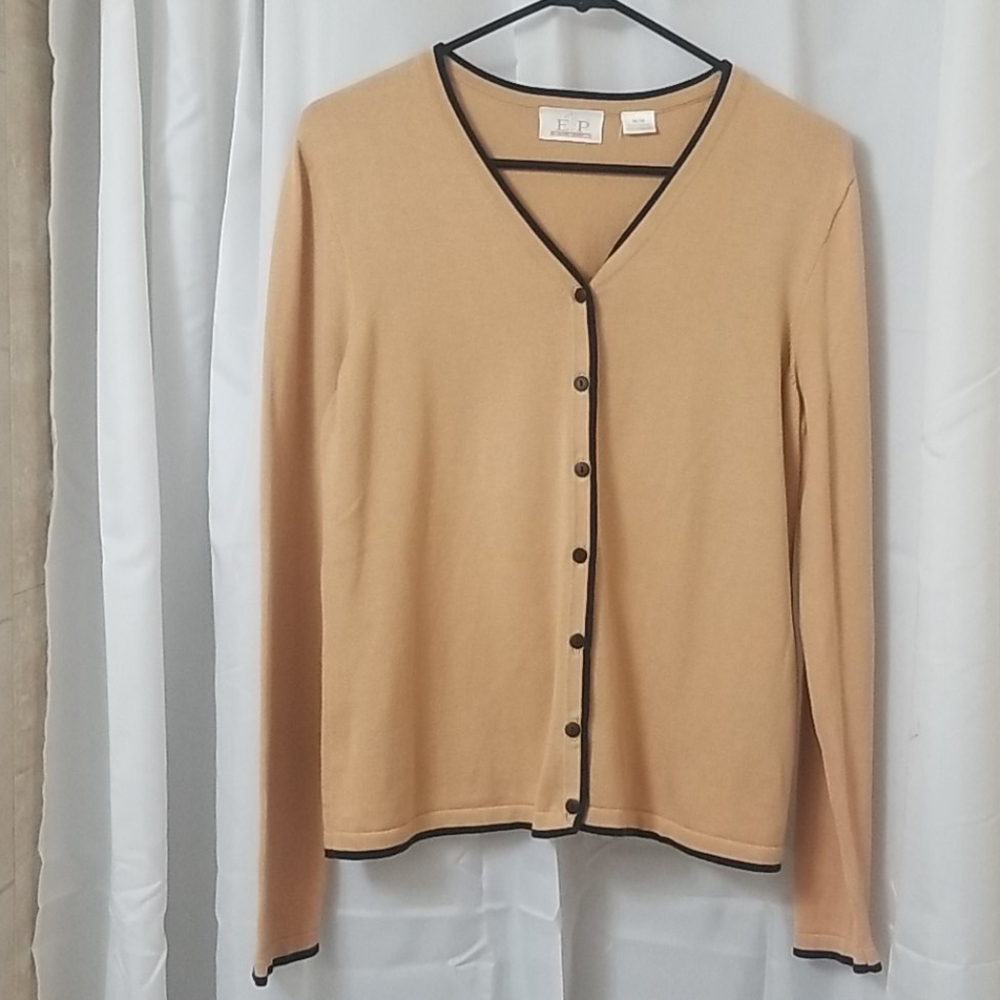 2060014 Camel Classic Collar Cardigan